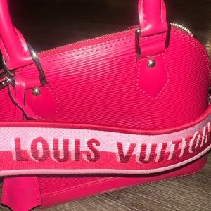 Louis Vuitton Alma Top Handle Bag BB Rose Leather